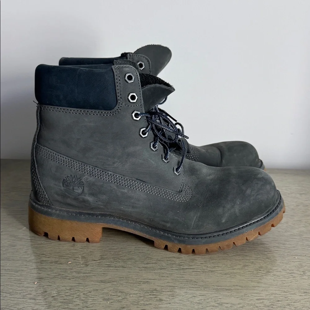 Timberland Men's Gray Boots Size 9 W